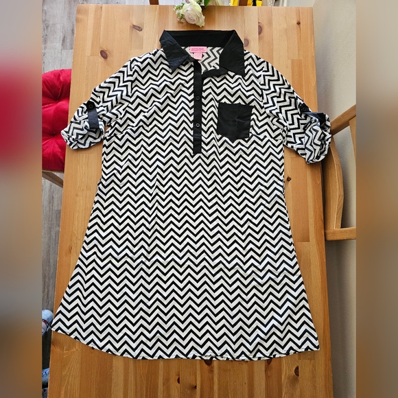 She's Cool - Women's 3/4 Sleeve Chevron Print Shift Dress XL - Picture 1 of 9